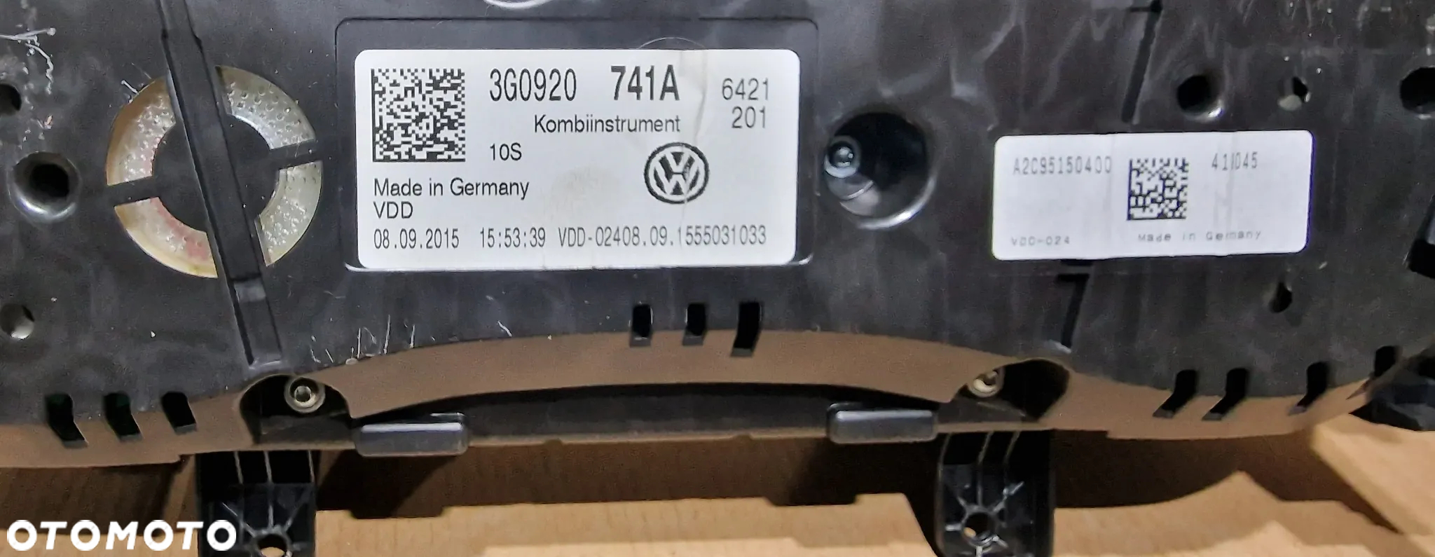 LICZNIK ZEGARY 3G0920741A VW PASSAT B8 - 7