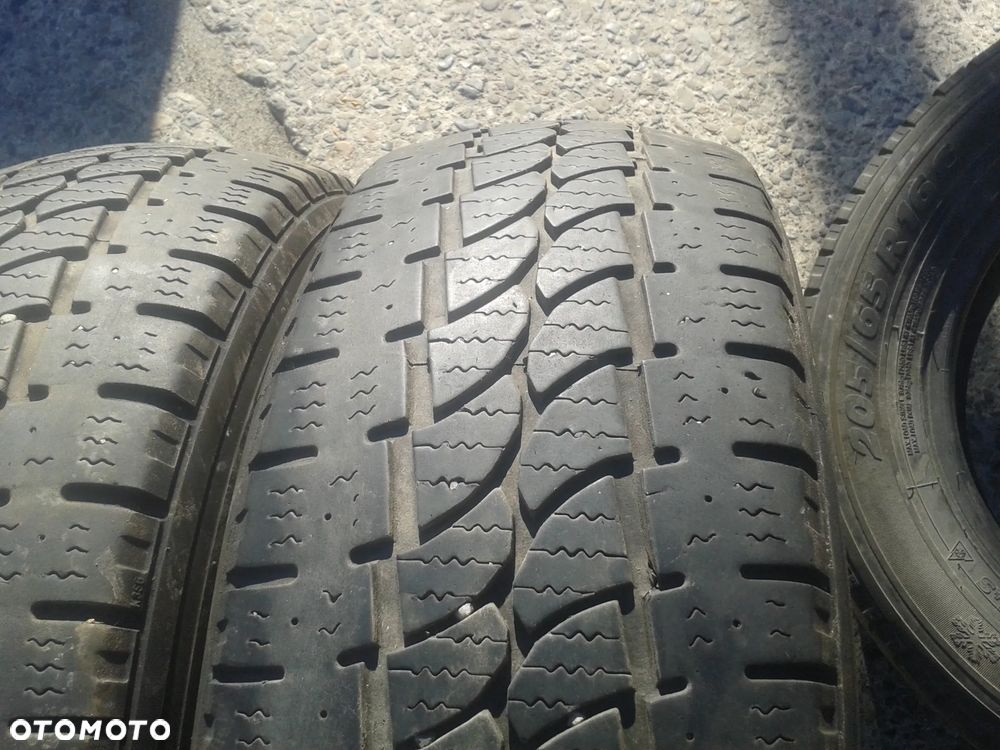 16” - WZMACNIANE do BUSA - 205/65 r16 C - KORMORAN Cargo Winter – ZIMOWE  Opony RIKEN - stan: BDB - Gwarancja + Możliwy MONTAŻ  !! - 10