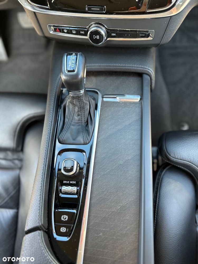 Volvo V90 T5 GPF Momentum - 22