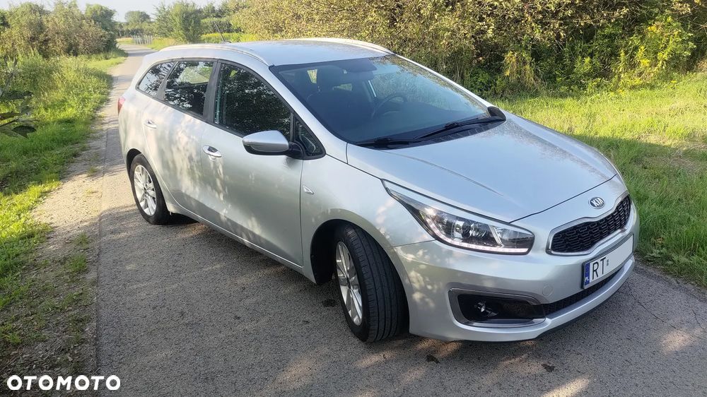 Kia Ceed SW 1.0 T-GDI 120 OPF Vision - 11
