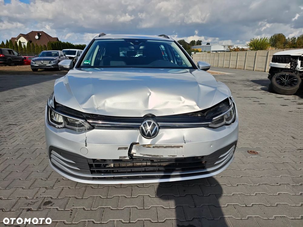 Volkswagen Golf 2.0 TDI SCR Active - 8