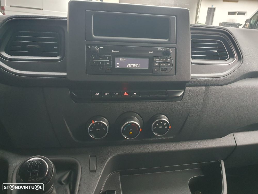 Renault Master 2.3dCi CONTENTOR - 8