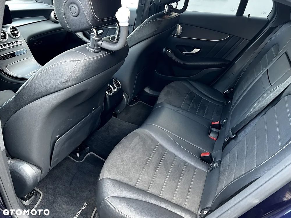 Mercedes-Benz GLC 300 de 4-Matic Business Edition - 29