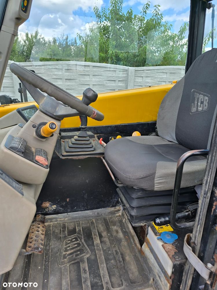 JCB - 5