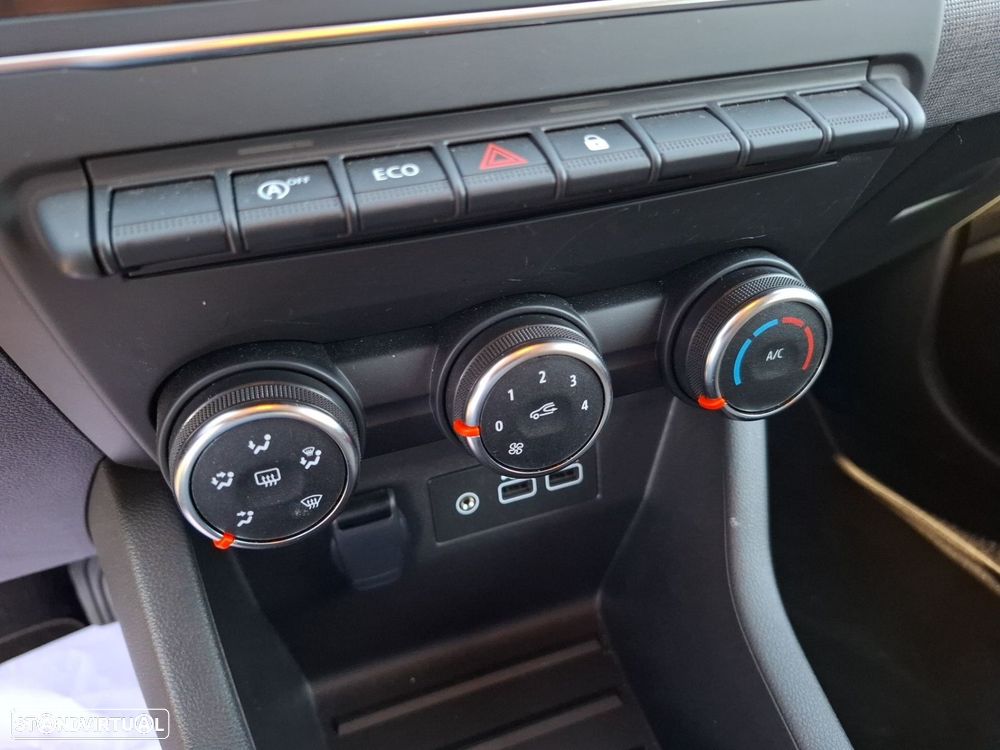 Renault Clio 1.0 TCe Evolution Bi-Fuel - 19