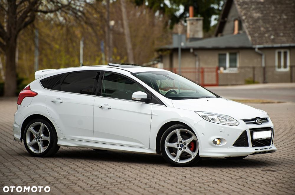 Ford Focus - 13