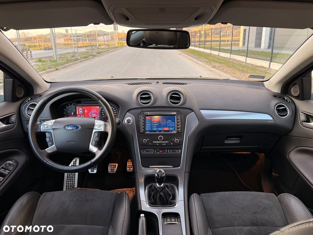 Ford Mondeo 1.6 T Titanium - 24