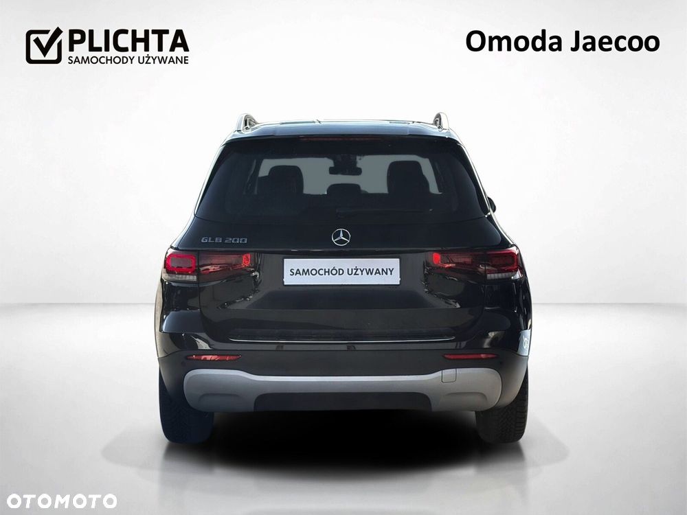 Mercedes-Benz GLB 200 7G-DCT - 5