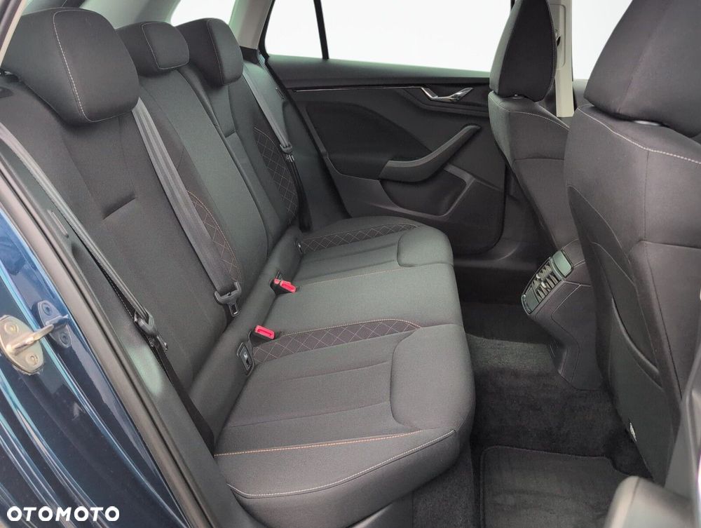 Skoda Kamiq 1.0 TSI Ambition - 14