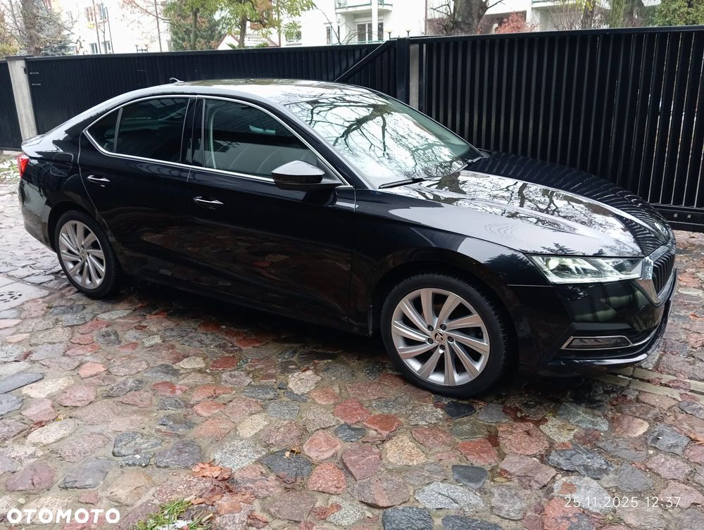Skoda Octavia 2.0 TDI Style DSG - 1