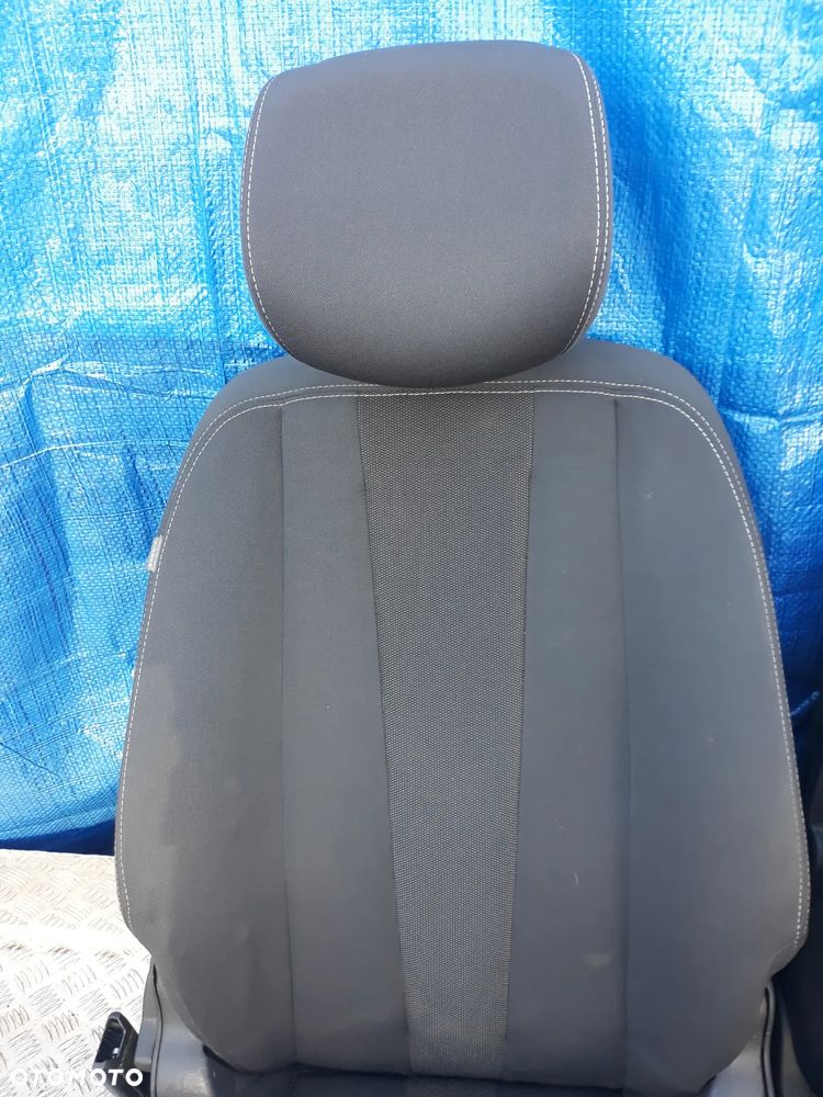 FOTEL KIEROWCY I PASAŻERA RENAULT MEGANE III 5D KOMBI  2009r  (KOMPLET) - 2