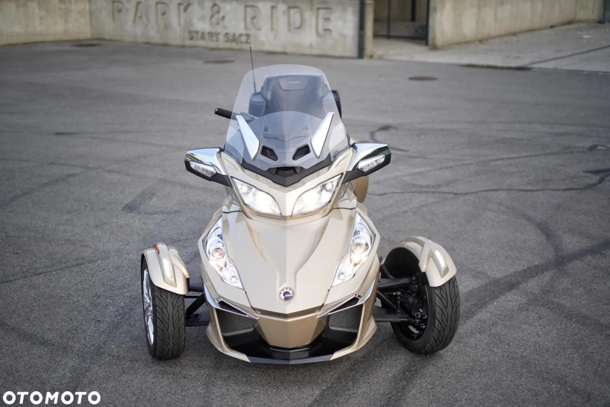 Can-Am Spyder - 4
