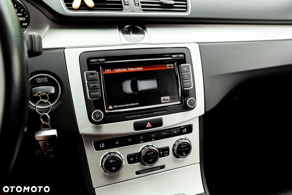Volkswagen Passat Variant 2.0 TSI Highline - 33
