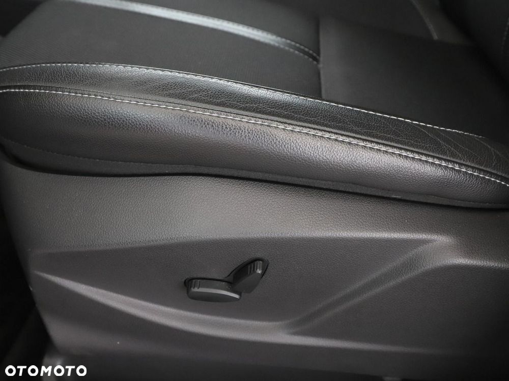 Ford C-MAX 1.5 EcoBoost Start-Stop-System Titanium - 34