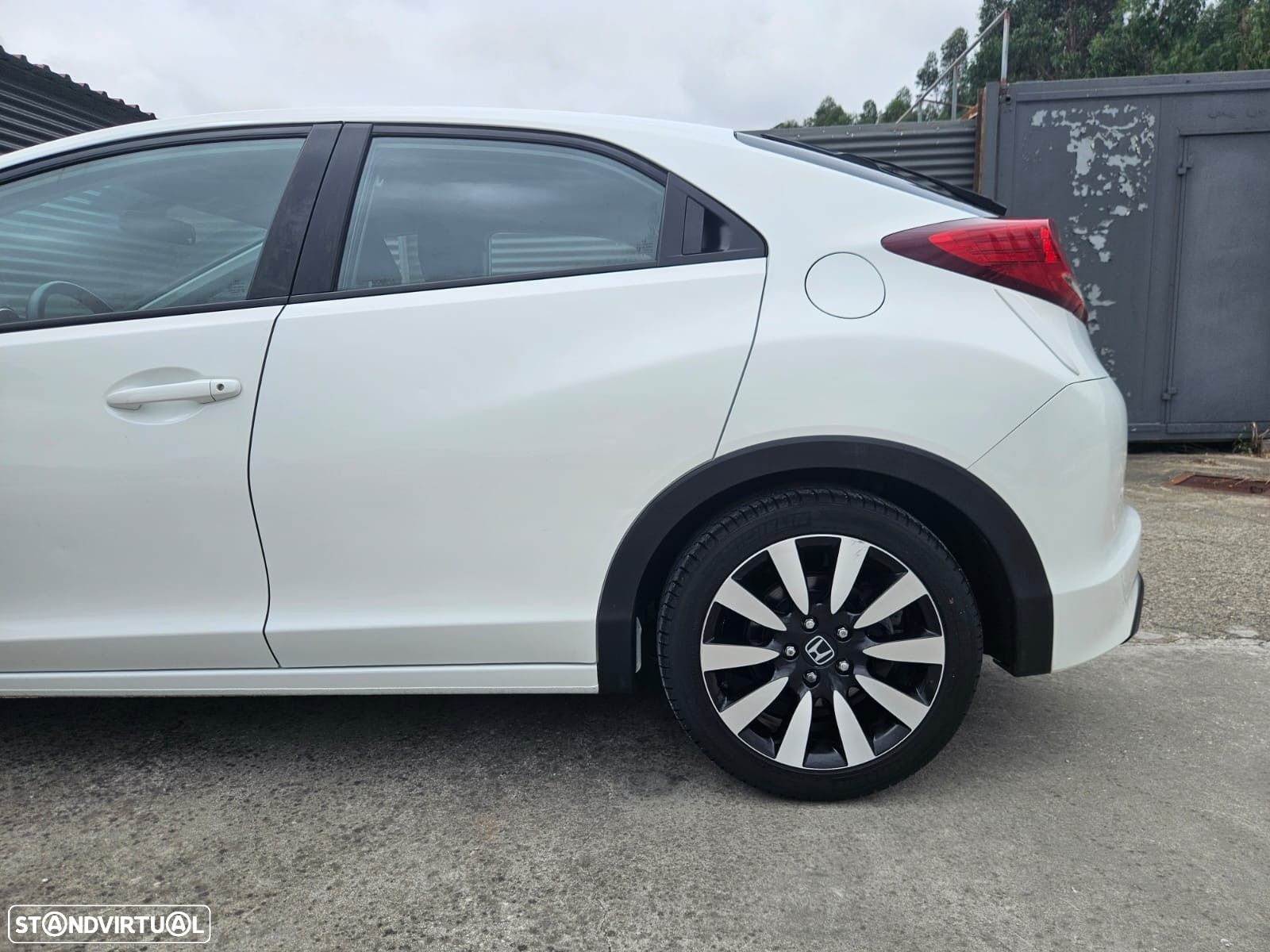 Honda Civic 1.6 i-DTEC Sport - 15