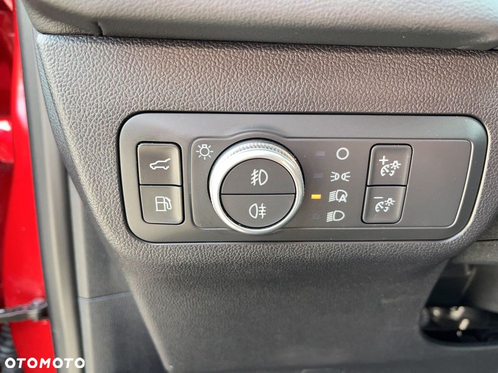 Ford Kuga - 20