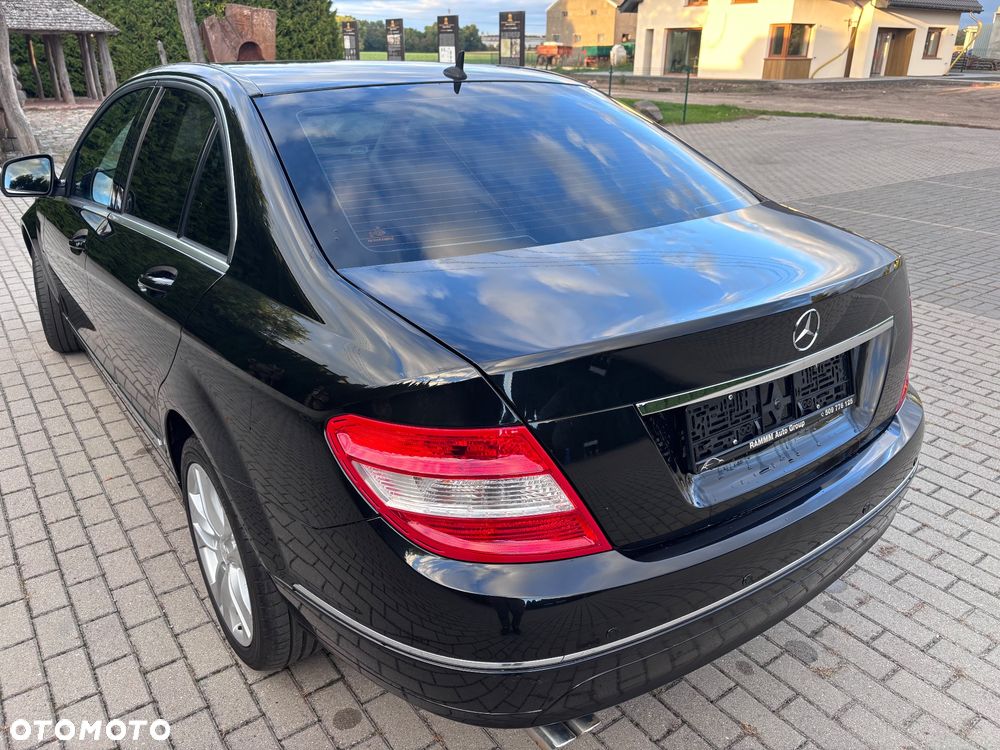 Mercedes-Benz C-Class 2008 photo 4