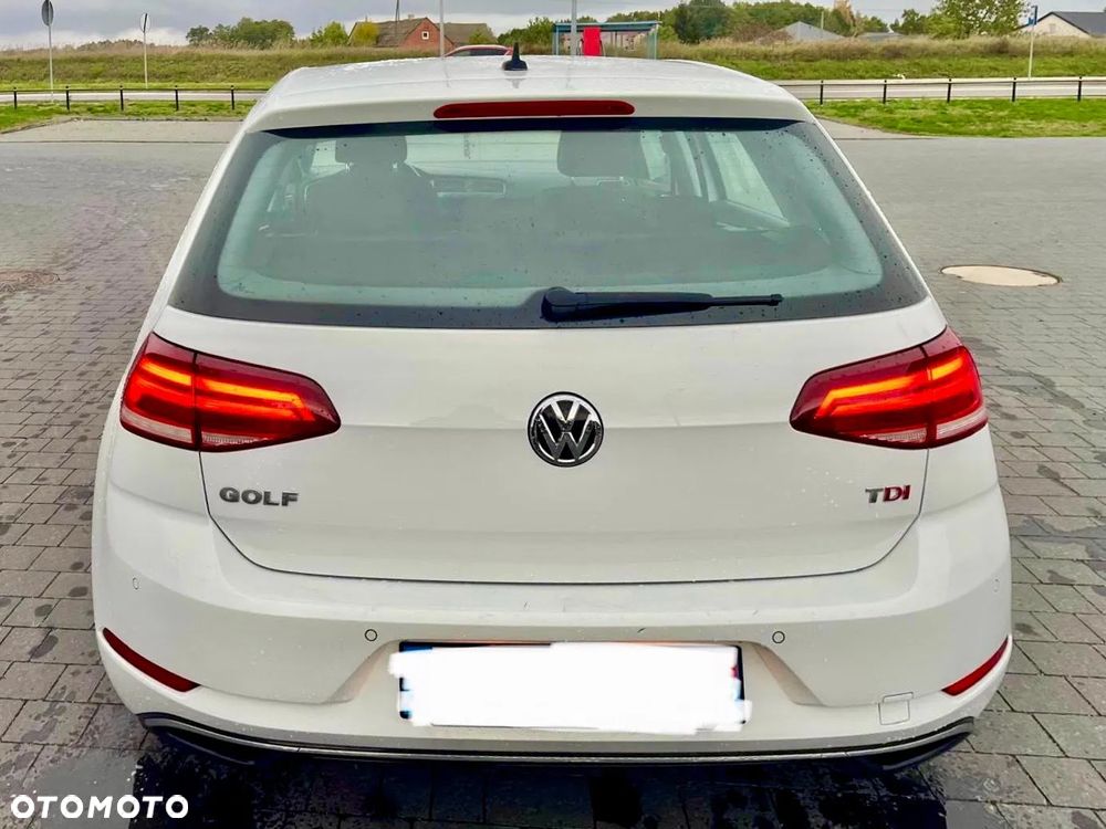 Volkswagen Golf 1.6 TDI (BlueMotion Technology) Comfortline - 4