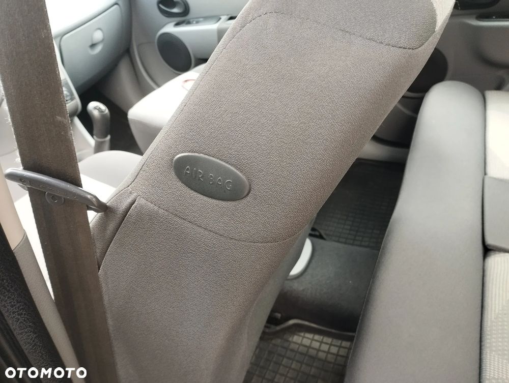 Renault Modus - 27