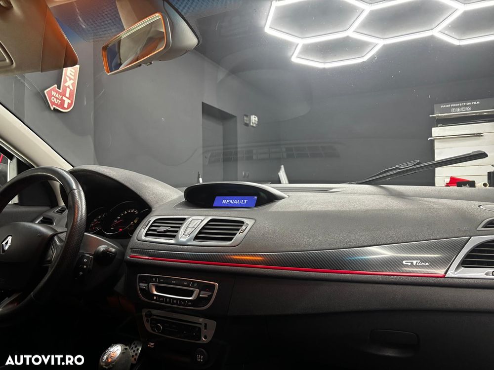 Renault Megane 1.6 dCi GT Line - 8