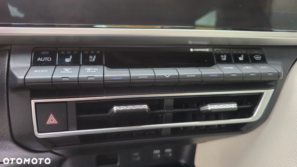 Toyota Camry 2.5 Hybrid Dynamic Force Prestige e-CVT - 16