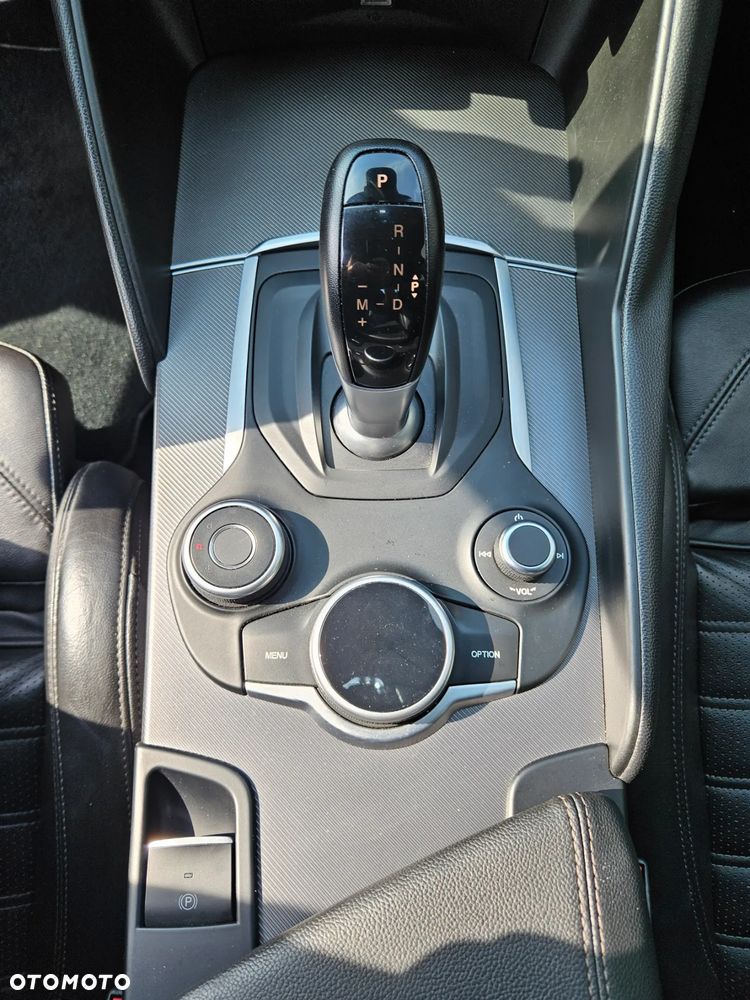 Alfa Romeo Giulia 2.0 Turbo Veloce Q4 - 20