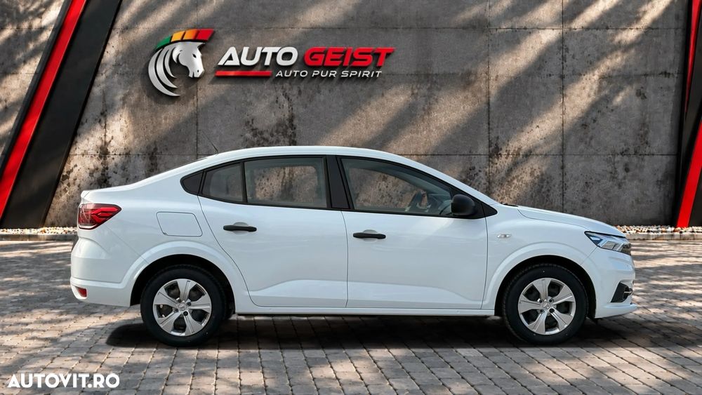 Dacia Logan SCe 65 Essential - 4