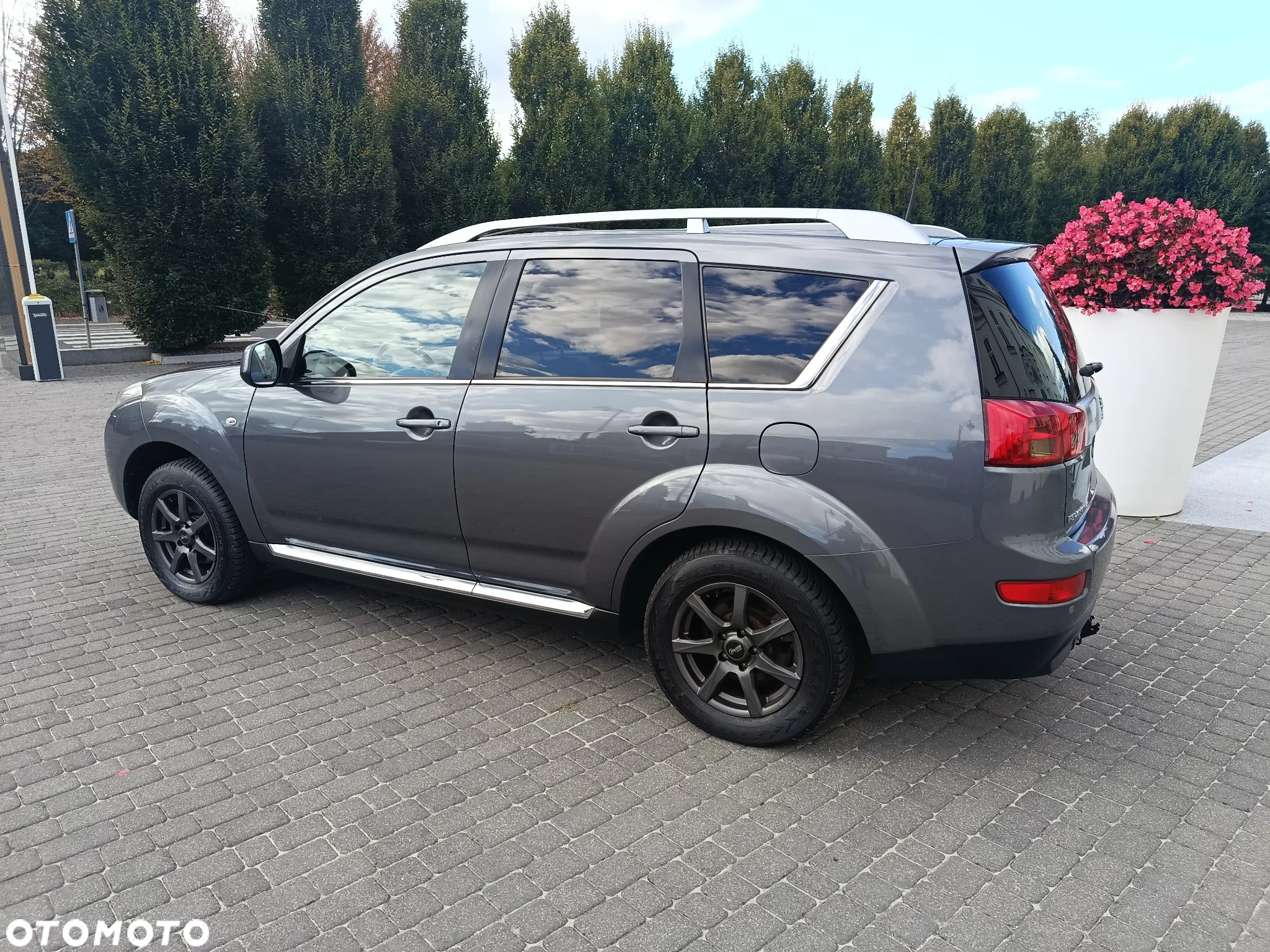 Peugeot 4007 HDI FAP 7-Sitzer Platinum - 12
