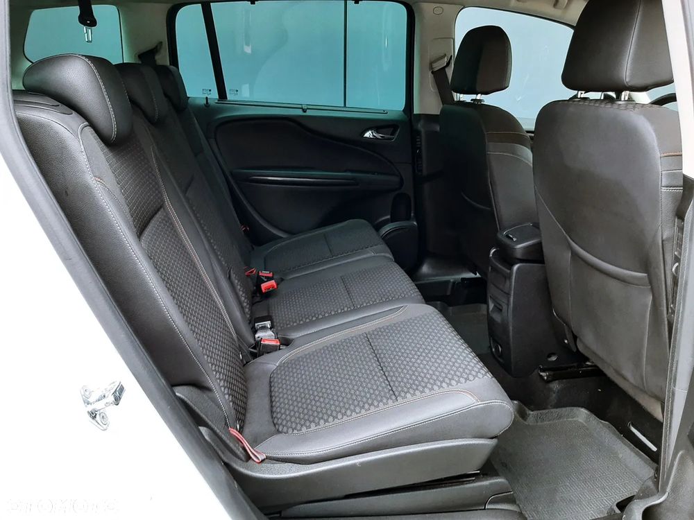 Opel Zafira 1.4 T Elite - 33