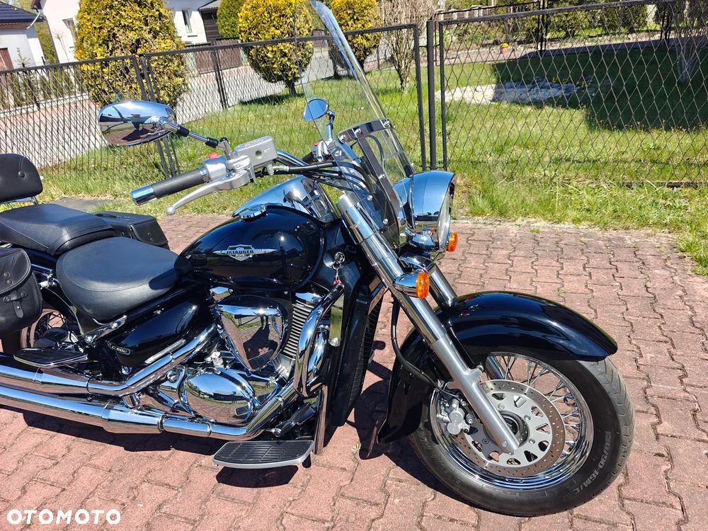Suzuki Intruder - 2