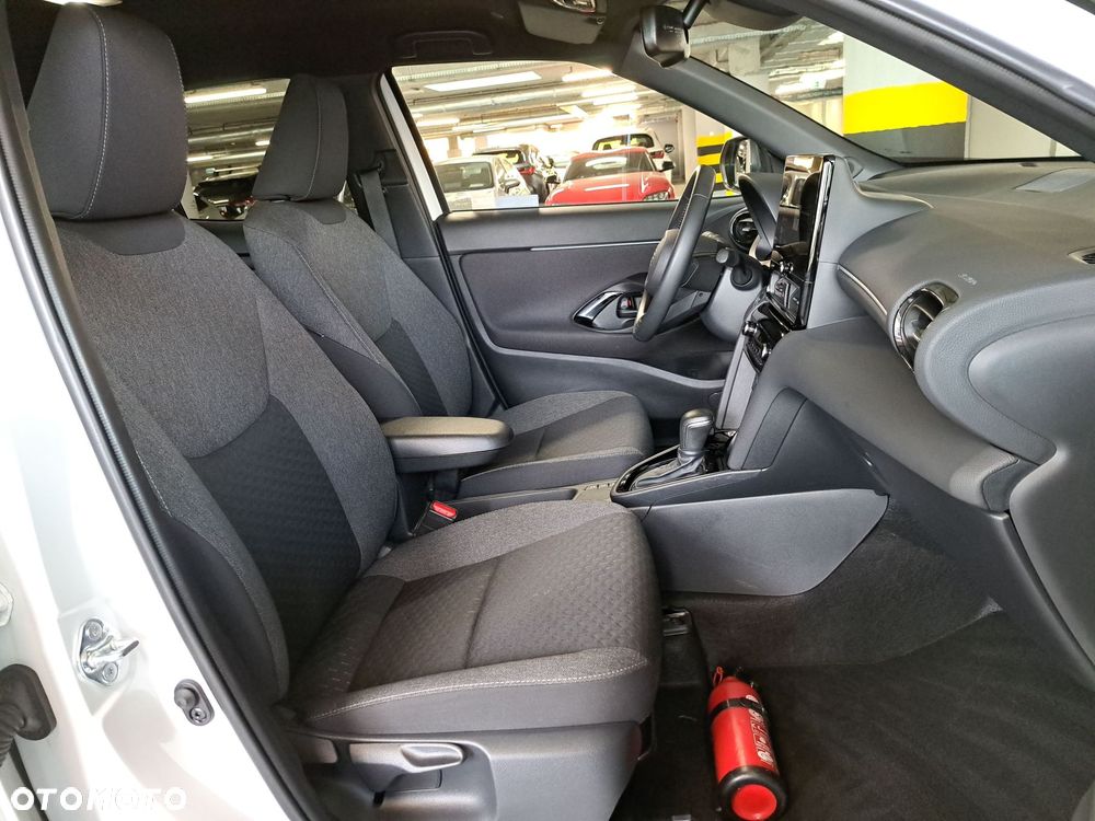 Toyota Yaris Cross Hybrid 1.5 Style - 16