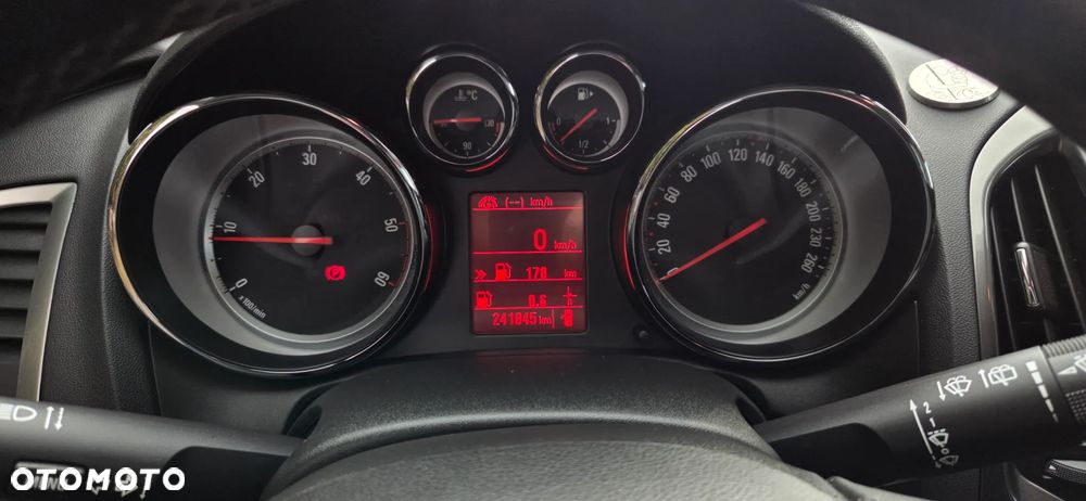 Opel Astra 1.7 CDTI DPF Exklusiv - 26