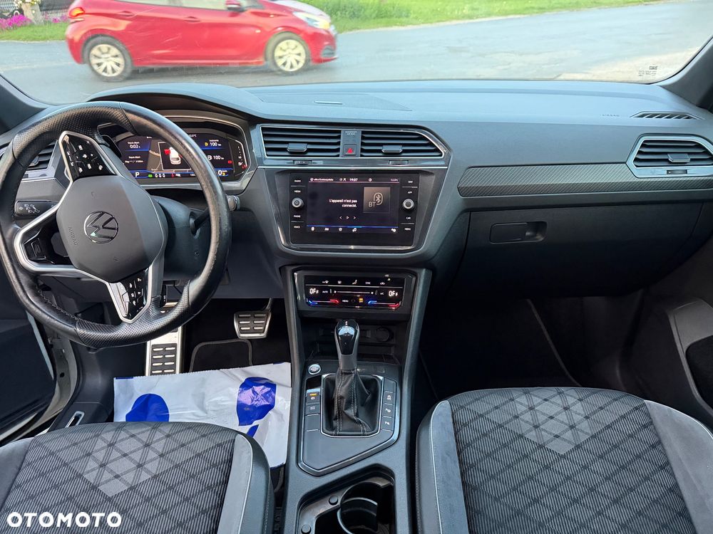 Volkswagen Tiguan 2.0 TDI SCR DSG R-Line - 11