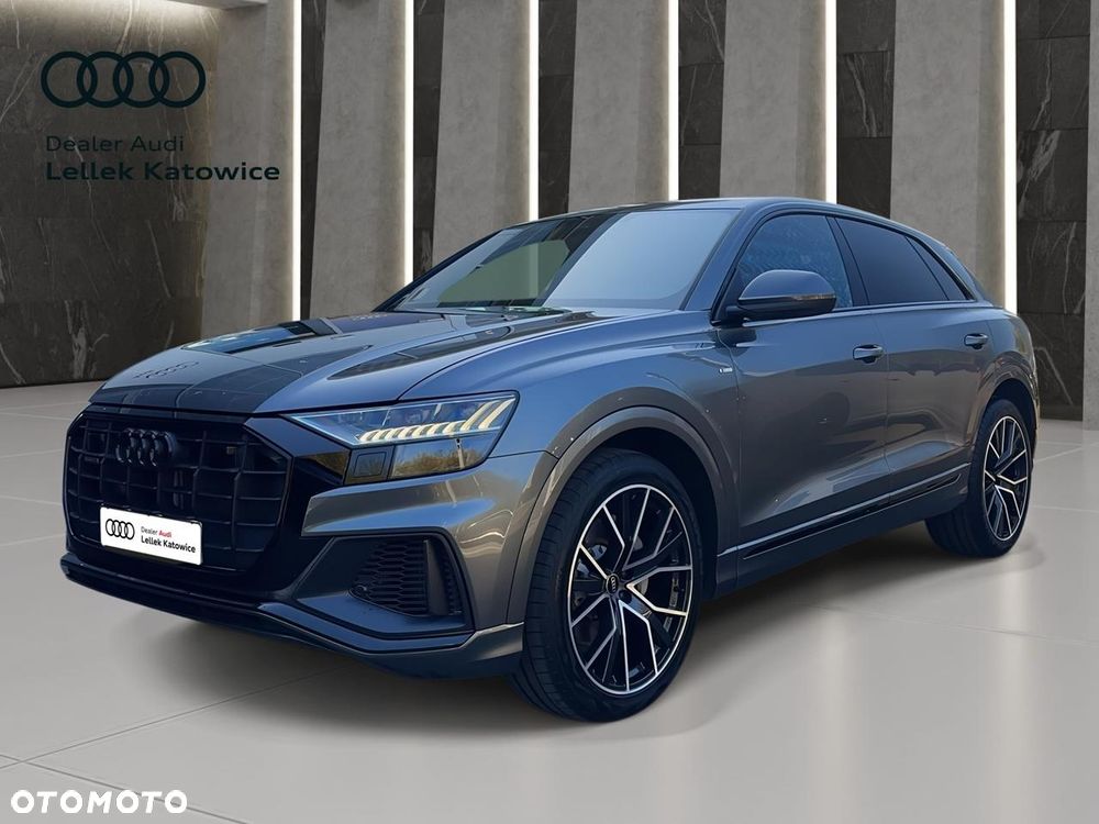 Audi Q8 - 2