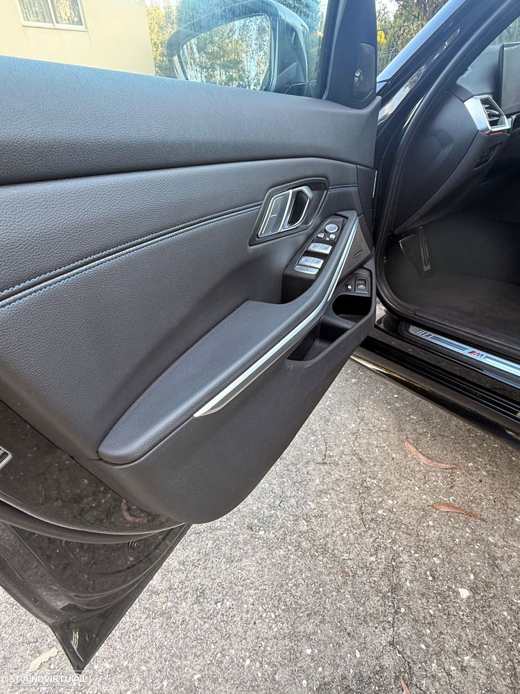 BMW 330 e Aut. M Sport - 22