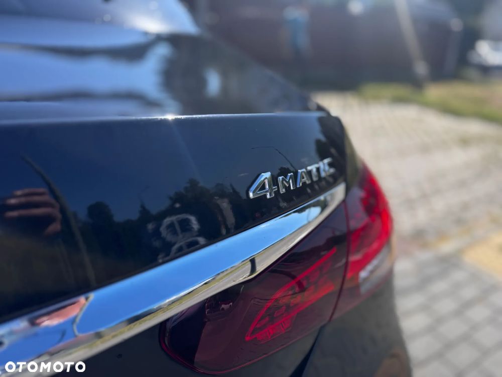 Mercedes-Benz Klasa E 220 d 4-Matic AMG/Avantgarde - 3