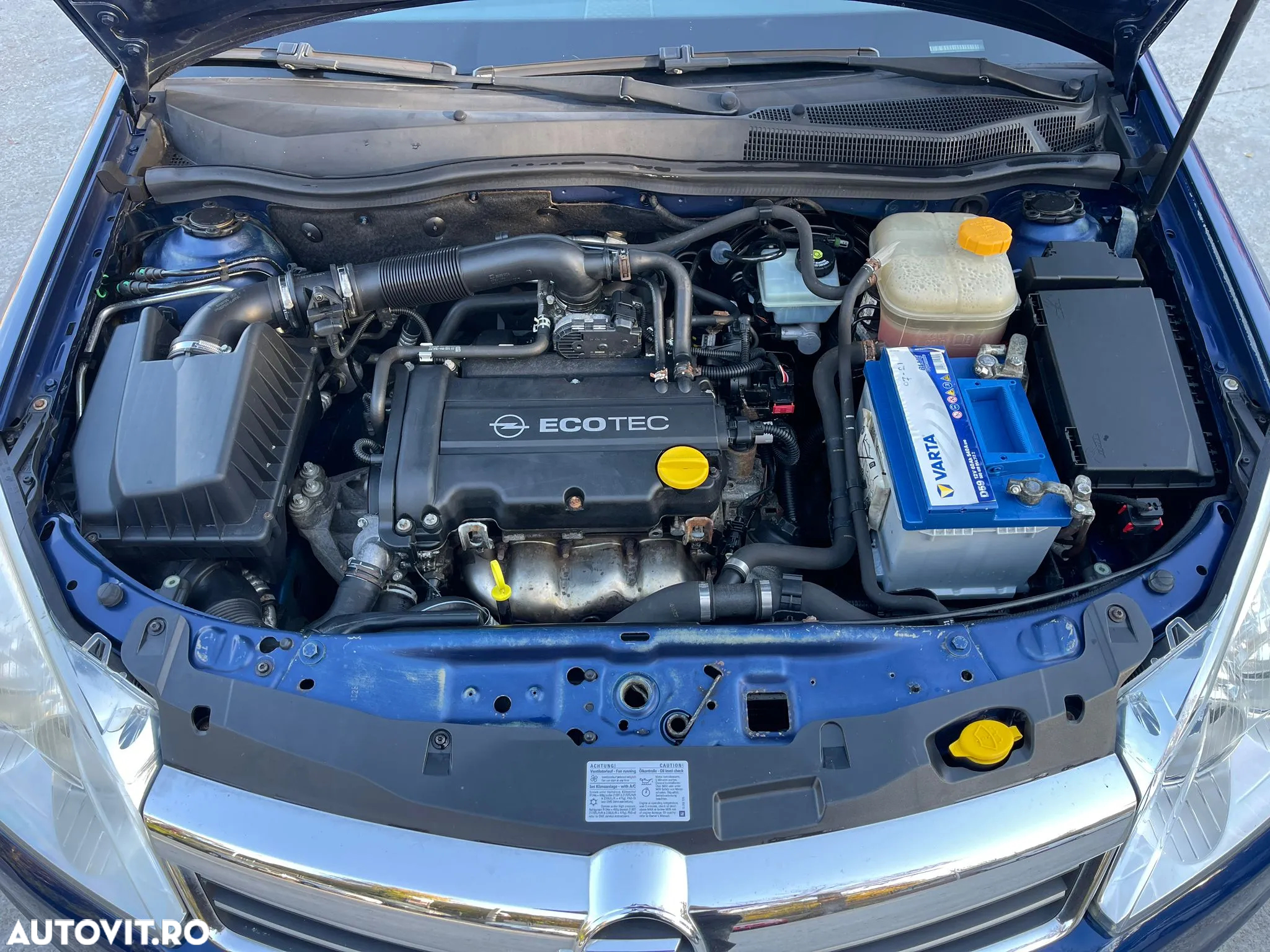 Opel Astra 1.4 Caravan - 8