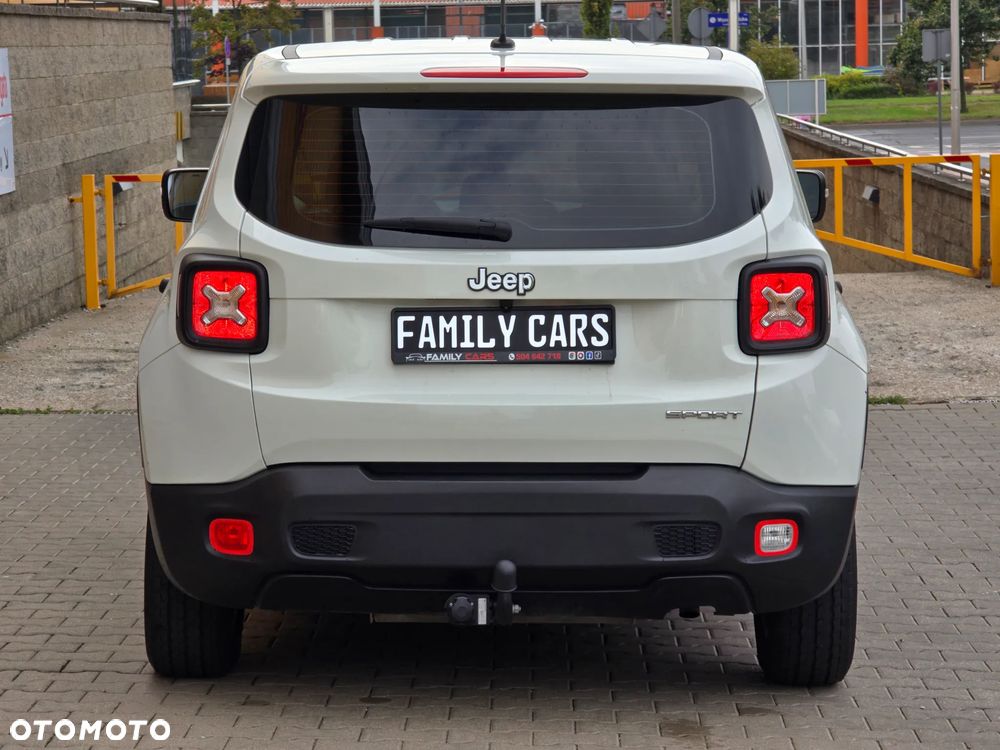 Jeep Renegade 1.6 E-TorQ Sport FWD - 5