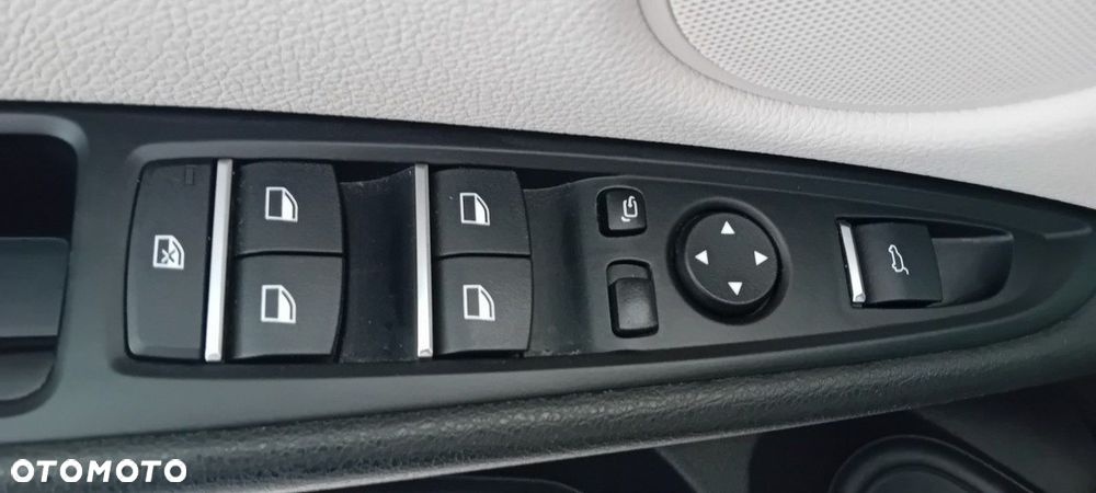 BMW X5 xDrive25d - 26