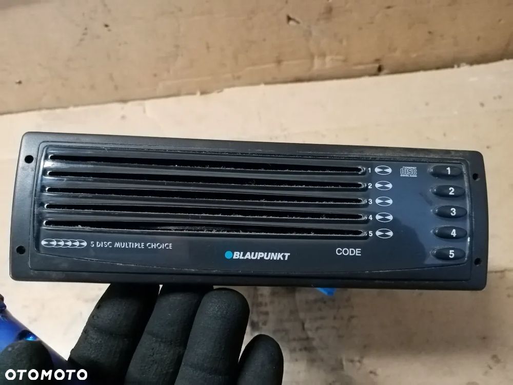Zmieniarka CD 5 płyt magazynek Blaupunkt Fiat Punto II 2 - 6