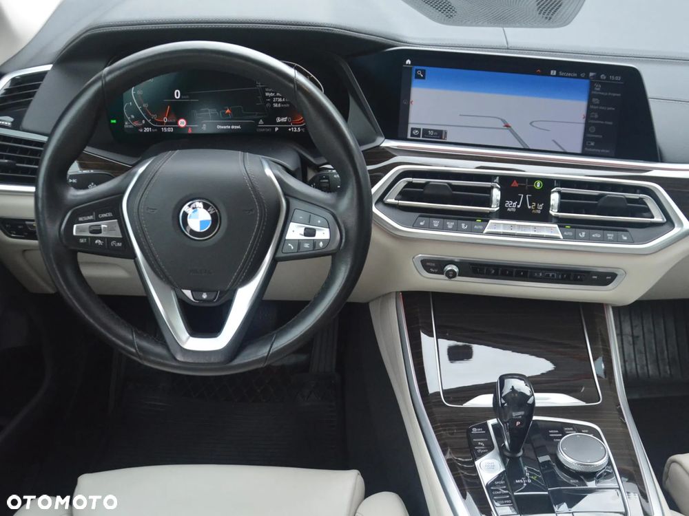BMW X5 xDrive25d - 9