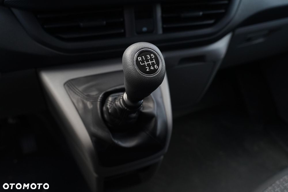 Ford Transit Custom 320 L2H1 Trend - 16