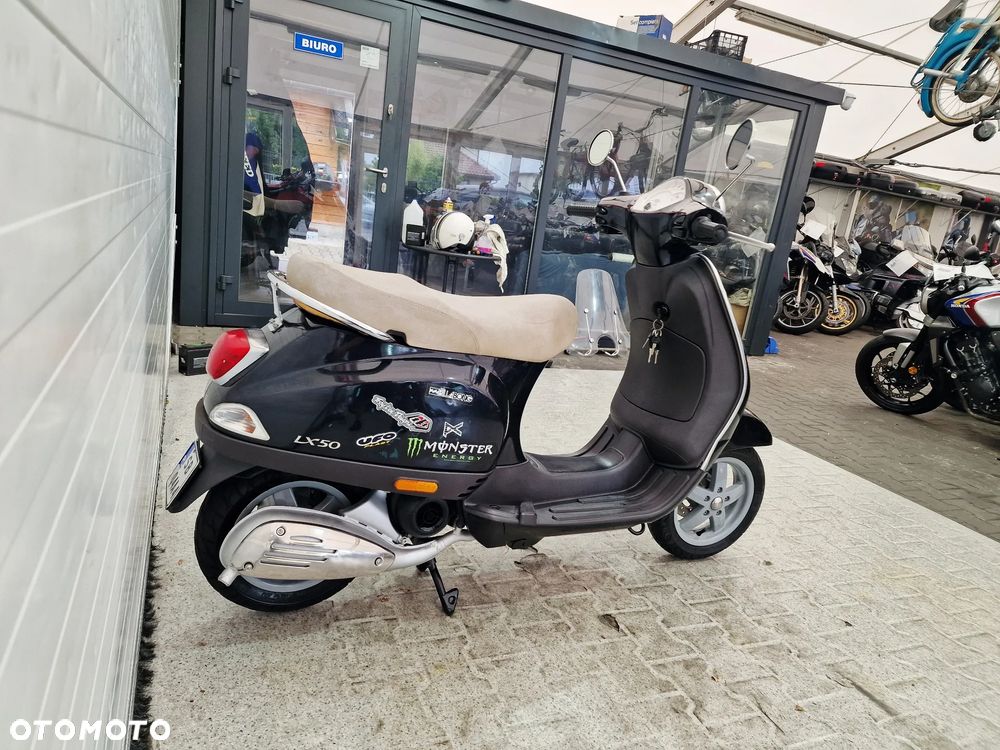 Piaggio Vespa - 17