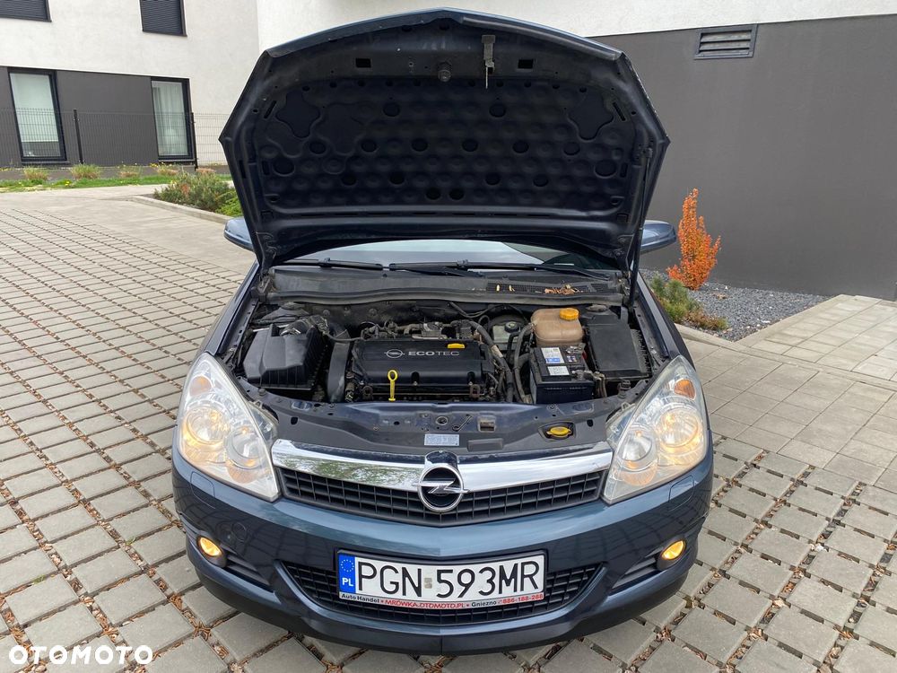 Opel Astra - 24