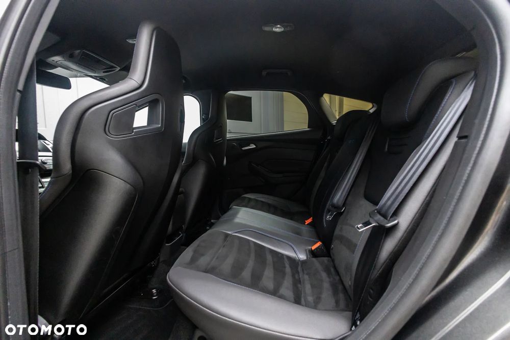 Ford Focus - 16