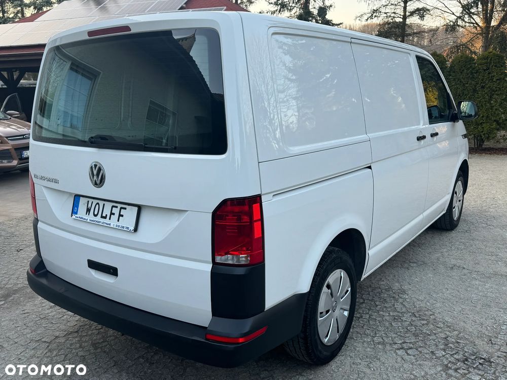 Volkswagen Transporter - 4