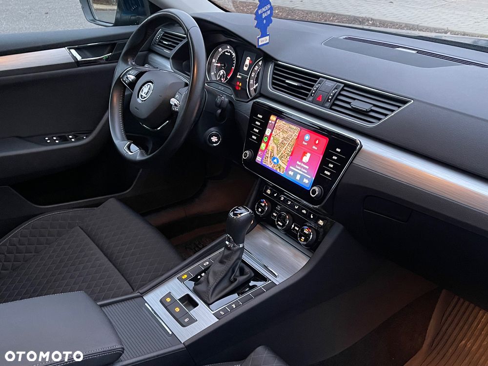 Skoda Superb 2.0 TDI SCR Ambition DSG - 9