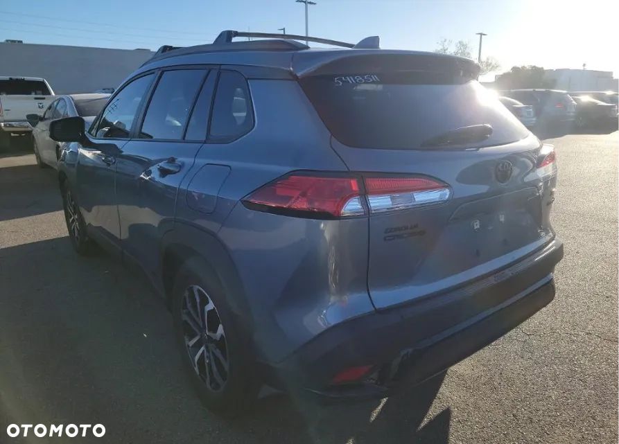 Toyota Corolla Cross - 3