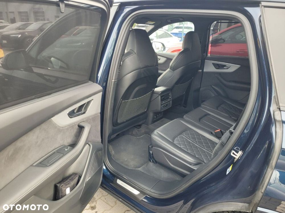 Audi Q7 - 13