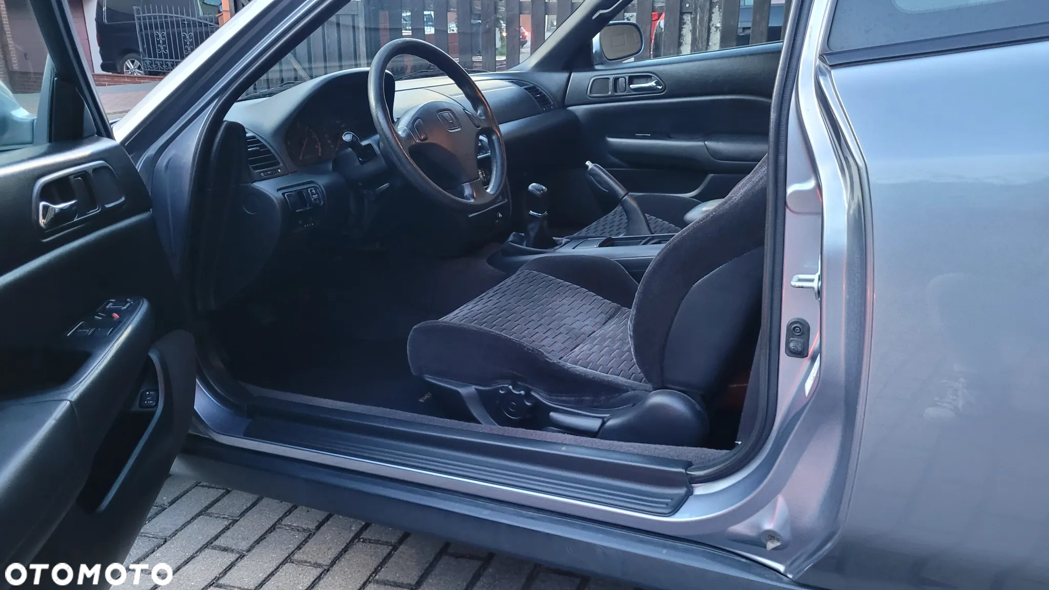 Honda Prelude 2.0i S - 14